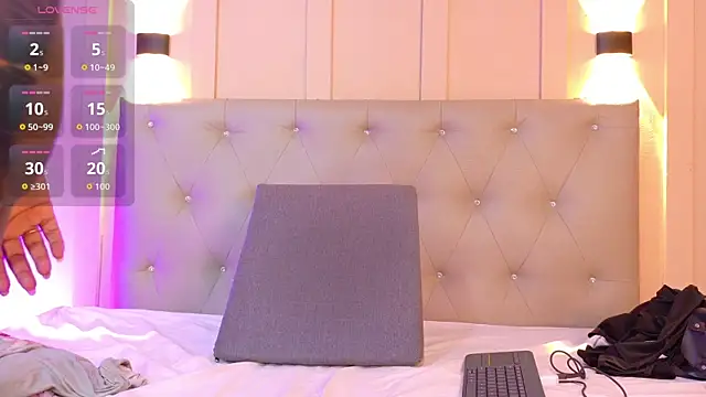 sofiaa ebony online show from 12/02/25, 07:31