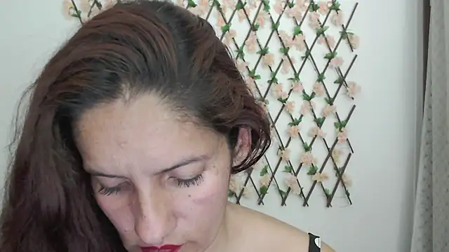 Snapshot of catalina_duran1 chatting on 07/28/26, 04:19 catalina duran1 online show from 07/28/26, 04:19