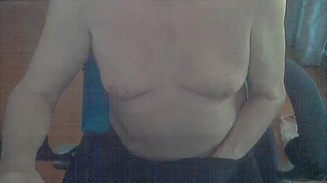Snapshot of otter722 chatting on 07/24/26, 02:09 otter722 online show from 07/24/26, 02:09