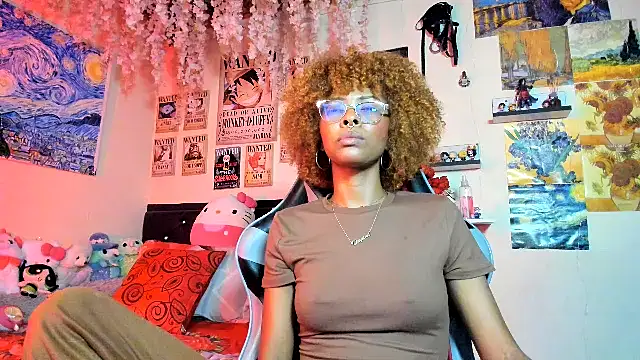 Cristal Jonasxh online show from 05/08/26, 01:55