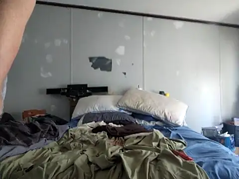 Bi curious86 online show from 03/22/26, 05:49