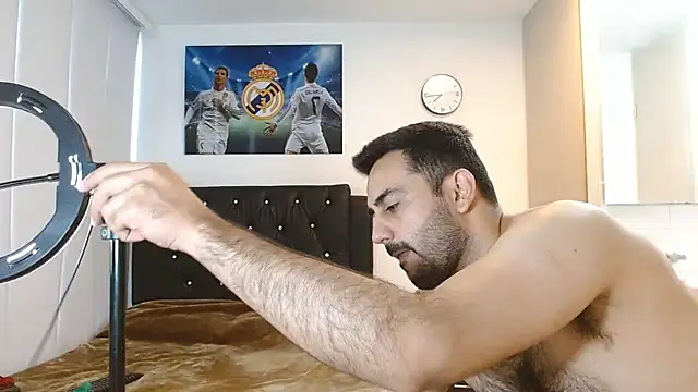 Snapshot of omarmohammedhot2 chatting on 12/08/24, 02:30 omarmohammedhot2 online show from 12/08/24, 02:30