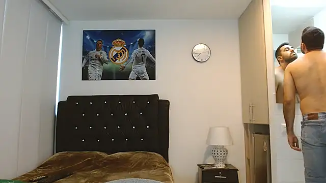 Snapshot of omarmohammedhot2 chatting on 12/10/24, 02:39 omarmohammedhot2 online show from 12/10/24, 02:39