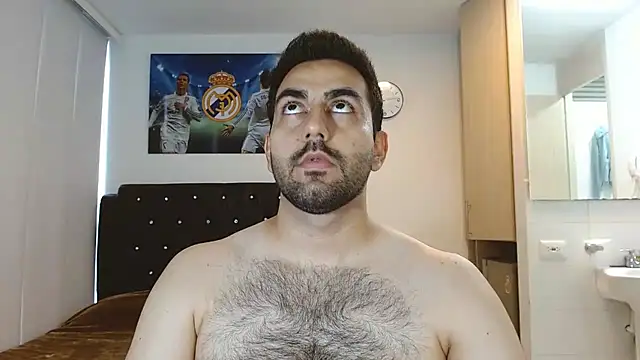 Snapshot of omarmohammedhot2 chatting on 12/26/24, 02:16 omarmohammedhot2 online show from 12/26/24, 02:16