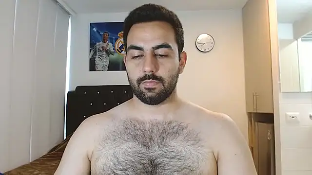 Snapshot of omarmohammedhot2 chatting on 01/02/25, 02:46 omarmohammedhot2 online show from 01/02/25, 02:46