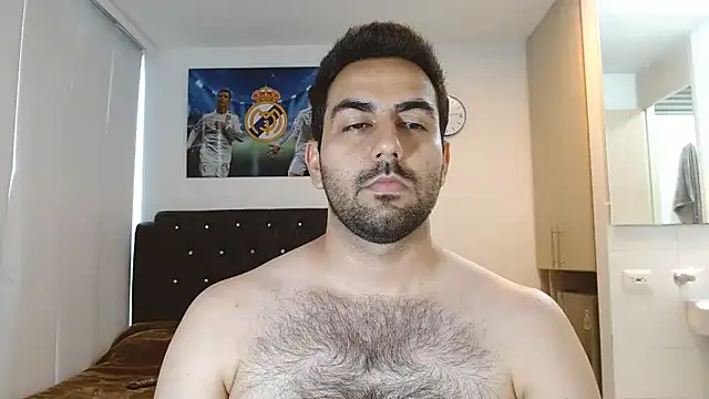 Snapshot of omarmohammedhot2 chatting on 01/08/25, 02:56 omarmohammedhot2 online show from 01/08/25, 02:56