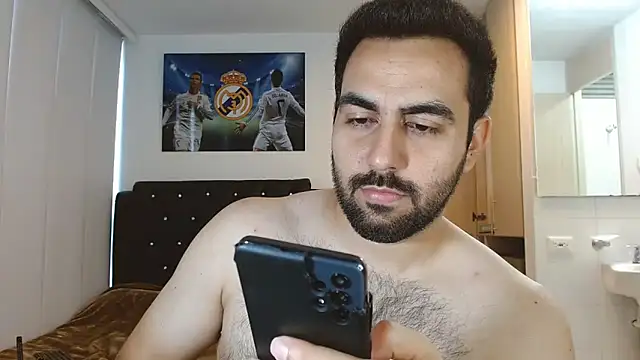 Snapshot of omarmohammedhot2 chatting on 01/16/25, 01:58 omarmohammedhot2 online show from 01/16/25, 01:58