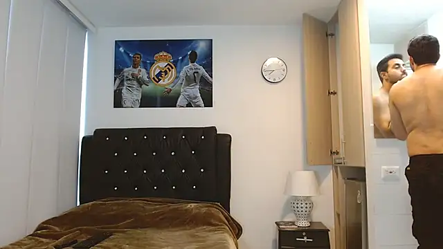 Snapshot of omarmohammedhot2 chatting on 01/24/25, 03:02 omarmohammedhot2 online show from 01/24/25, 03:02