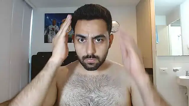 Snapshot of omarmohammedhot2 chatting on 02/06/25, 02:15 omarmohammedhot2 online show from 02/06/25, 02:15