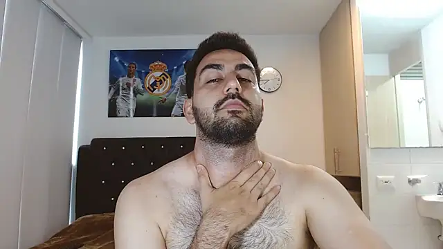 Snapshot of omarmohammedhot2 chatting on 02/08/25, 03:10 omarmohammedhot2 online show from 02/08/25, 03:10