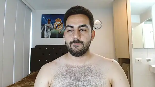 Snapshot of omarmohammedhot2 chatting on 02/09/25, 04:40 omarmohammedhot2 online show from 02/09/25, 04:40