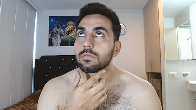 Snapshot of omarmohammedhot2 chatting on 02/16/25, 02:43 omarmohammedhot2 online show from 02/16/25, 02:43