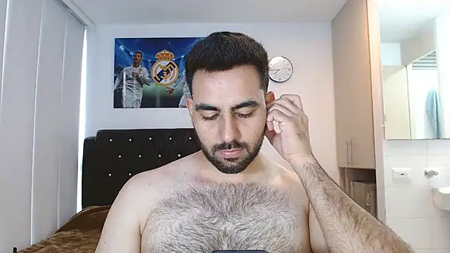 Snapshot of omarmohammedhot2 chatting on 03/02/25, 02:21 omarmohammedhot2 online show from 03/02/25, 02:21