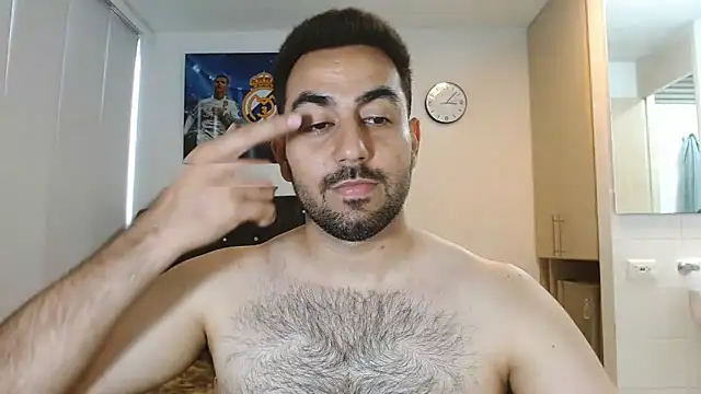 Snapshot of omarmohammedhot2 chatting on 03/04/25, 02:10 omarmohammedhot2 online show from 03/04/25, 02:10