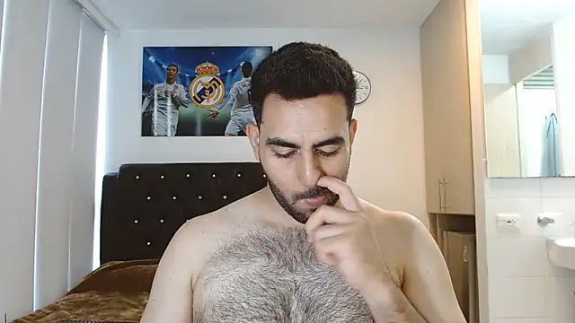 Snapshot of omarmohammedhot2 chatting on 03/05/25, 02:34 omarmohammedhot2 online show from 03/05/25, 02:34