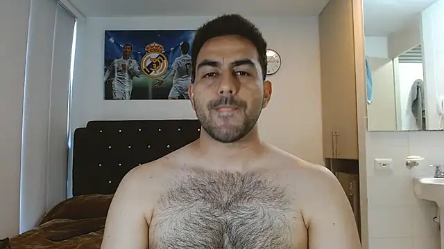 Snapshot of omarmohammedhot2 chatting on 03/08/25, 02:40 omarmohammedhot2 online show from 03/08/25, 02:40