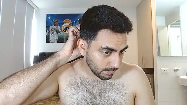 Snapshot of omarmohammedhot2 chatting on 03/11/25, 02:07 omarmohammedhot2 online show from 03/11/25, 02:07