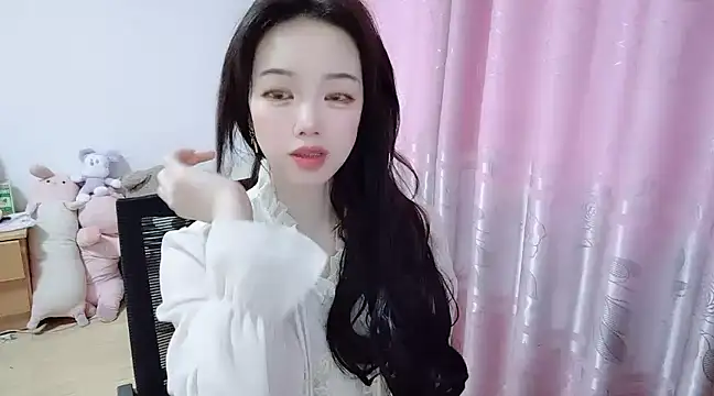 wwcc123 online show from 03/13/25, 01:21