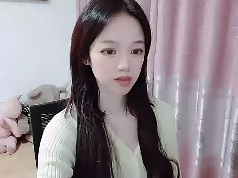 wwcc123 online show from 10/21/25, 03:13