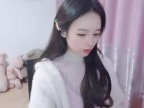 wwcc123 online show from 12/05/25, 02:31