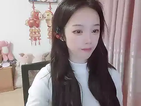 wwcc123 online show from 04/19/26, 02:49