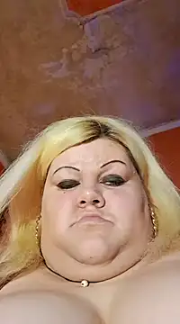 ducicsajsziii online show from 02/19/25, 12:22