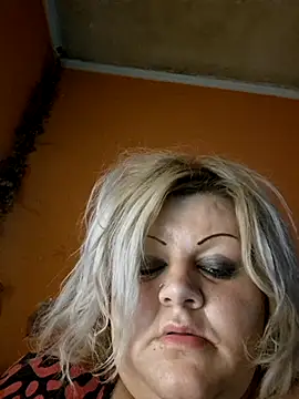 ducicsajsziii online show from 10/10/25, 10:20