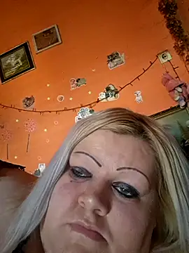 ducicsajsziii online show from 11/18/25, 12:20