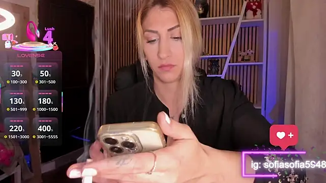 sofiah  online show from 02/11/26, 05:18