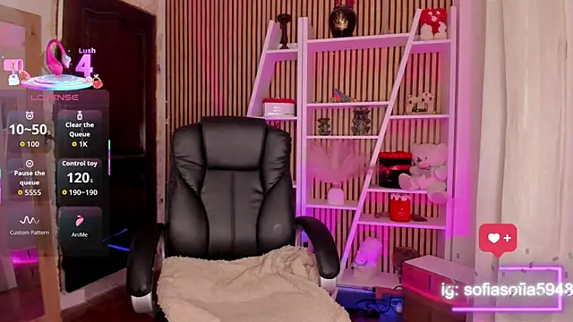 sofiah  online show from 02/14/26, 05:10