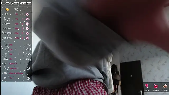 RubyLynxx online show from 10/11/25, 02:04