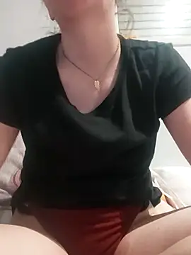 Snapshot of bruna_safadinhaa chatting on 02/23/25, 07:17 bruna safadinhaa online show from 02/23/25, 07:17