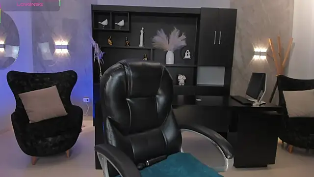 AmyWalker  online show from 03/16/25, 10:22