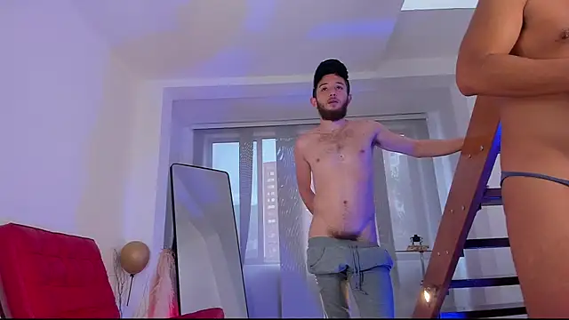 Snapshot of Juan_Castano chatting on 12/02/24, 12:40 Juan Castano online show from 12/02/24, 12:40