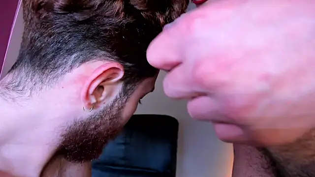 Snapshot of Juan_Castano chatting on 02/01/26, 04:49 Juan Castano online show from 02/01/26, 04:49