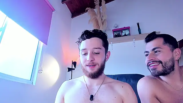 Snapshot of Juan_Castano chatting on 02/02/26, 05:11 Juan Castano online show from 02/02/26, 05:11