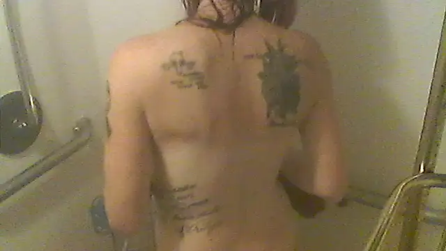 4EyedSluttyGinger online show from 01/14/26, 05:13