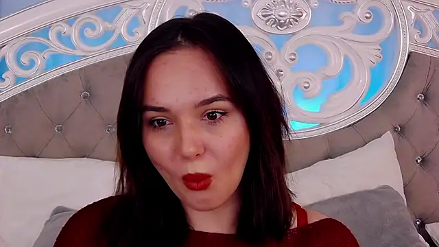 MeIisaLove online show from 04/15/26, 06:59