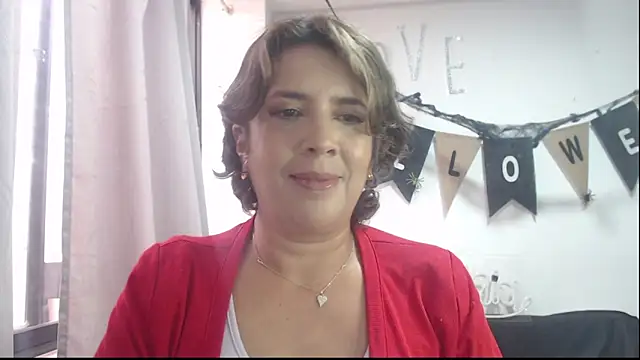 Victoria meester online show from 10/19/25, 07:58