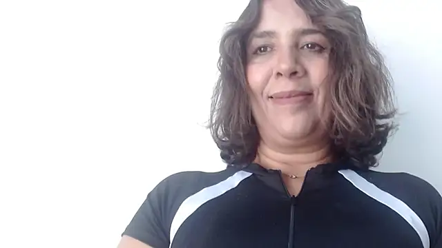 Snapshot of Victoria_meester chatting on 04/26/26, 03:10 Victoria meester online show from 04/26/26, 03:10