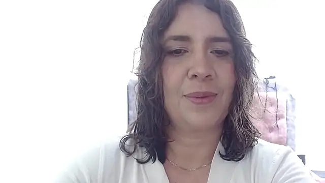 Snapshot of Victoria_meester chatting on 06/02/26, 03:03 Victoria meester online show from 06/02/26, 03:03