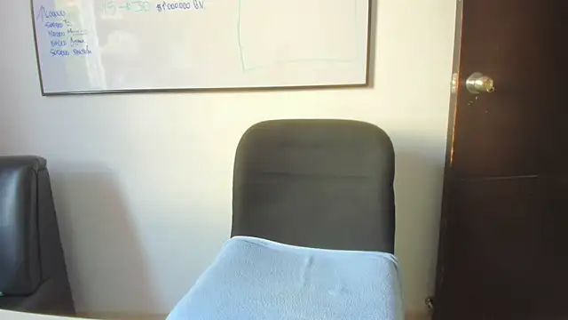 squirttati33 online show from 11/05/25, 03:45