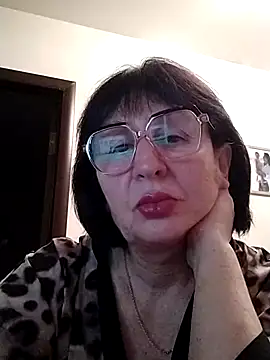 AlbinaXPretty online show from 01/03/25, 08:11