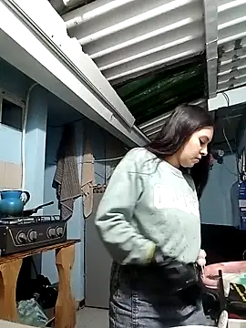 Snapshot of Luciana_and_Neitan chatting on 03/09/25, 12:42 Luciana and Neitan online show from 03/09/25, 12:42