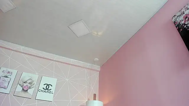 dolly zoe online show from 10/21/25, 10:10