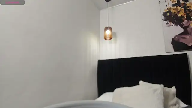 dolly zoe online show from 04/11/26, 05:12