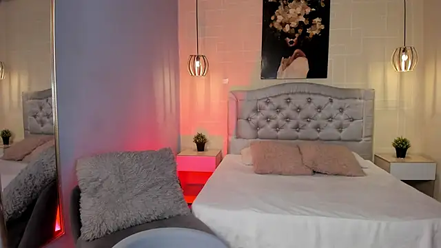 ayshel   online show from 02/05/25, 08:21