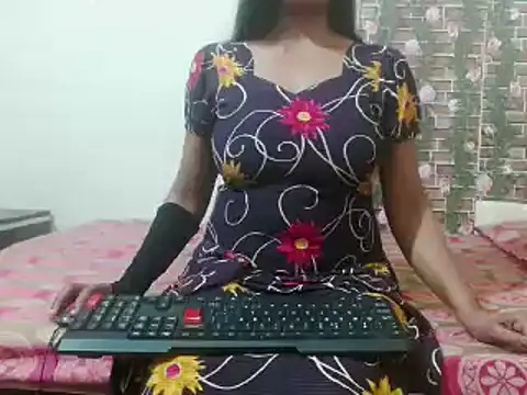 nikitahot3 online show from 01/19/25, 09:22