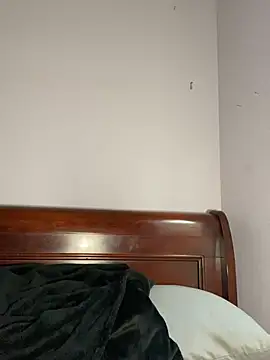 xocrybaby online show from 12/09/24, 06:03