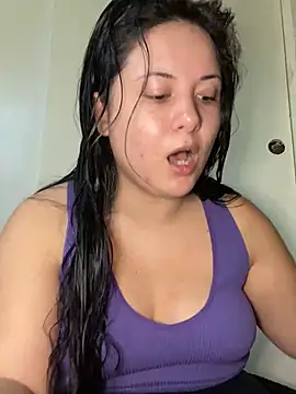 xocrybaby online show from 12/18/24, 06:03